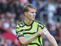 米兰体育app下载-阿森纳主场惨败博恩茅斯，欧战资格岌岌可危