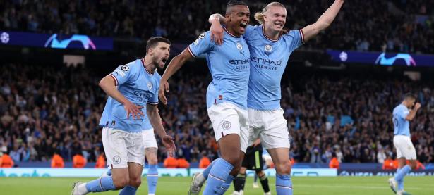 米兰体育登录-包含曼城客场失误频频，主力中场射门偏离的词条