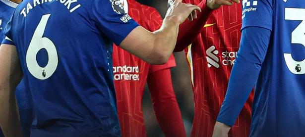 米兰体育官网-利物浦遭遇绝平，错失冠军赛跑机会的简单介绍