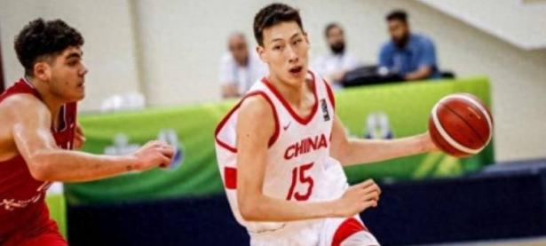 米兰体育官网入口-包含卡利亚里队实力崛起，足坛新秀崭露头角的词条