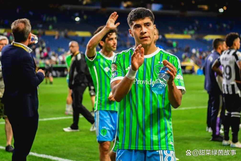 包含西雅图海湾者替补席深度成优势，冲击世俱杯冠军的词条