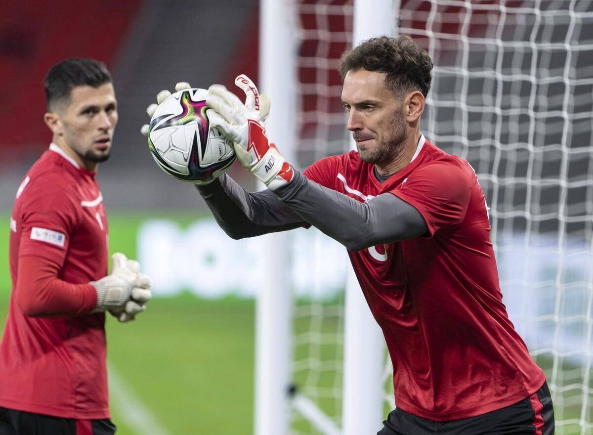 匈牙利队在比赛中展现出色的表现 匈牙利队在比赛中展现出色的表现