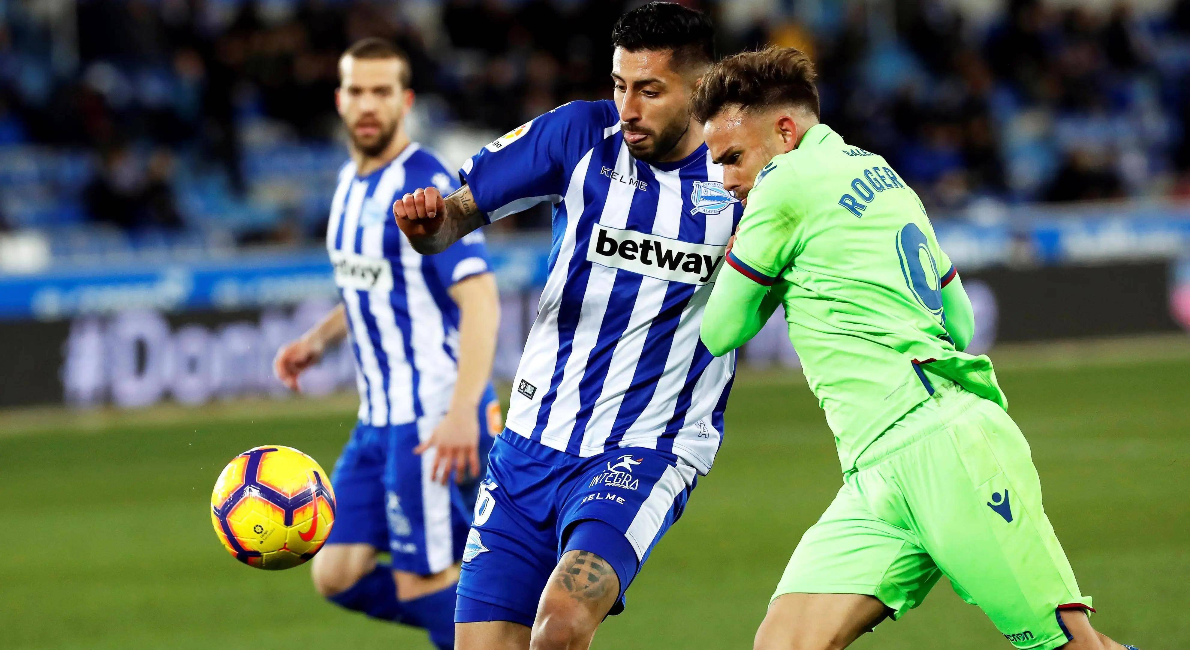 阿拉维斯客场大胜，重返胜利赛道