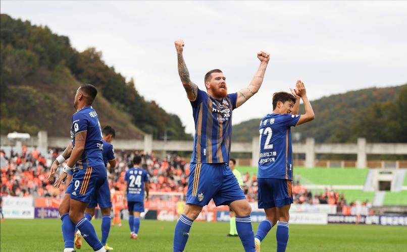 尼姆主场惨败波尔多，陷入保级泥潭