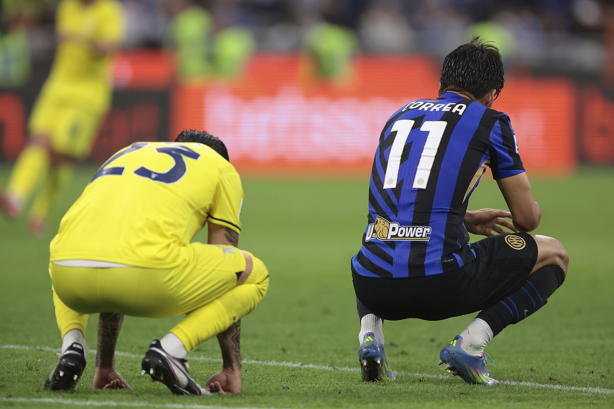 包含帕尔马客场不敌桑普多利亚，遭遇意甲三连败的词条