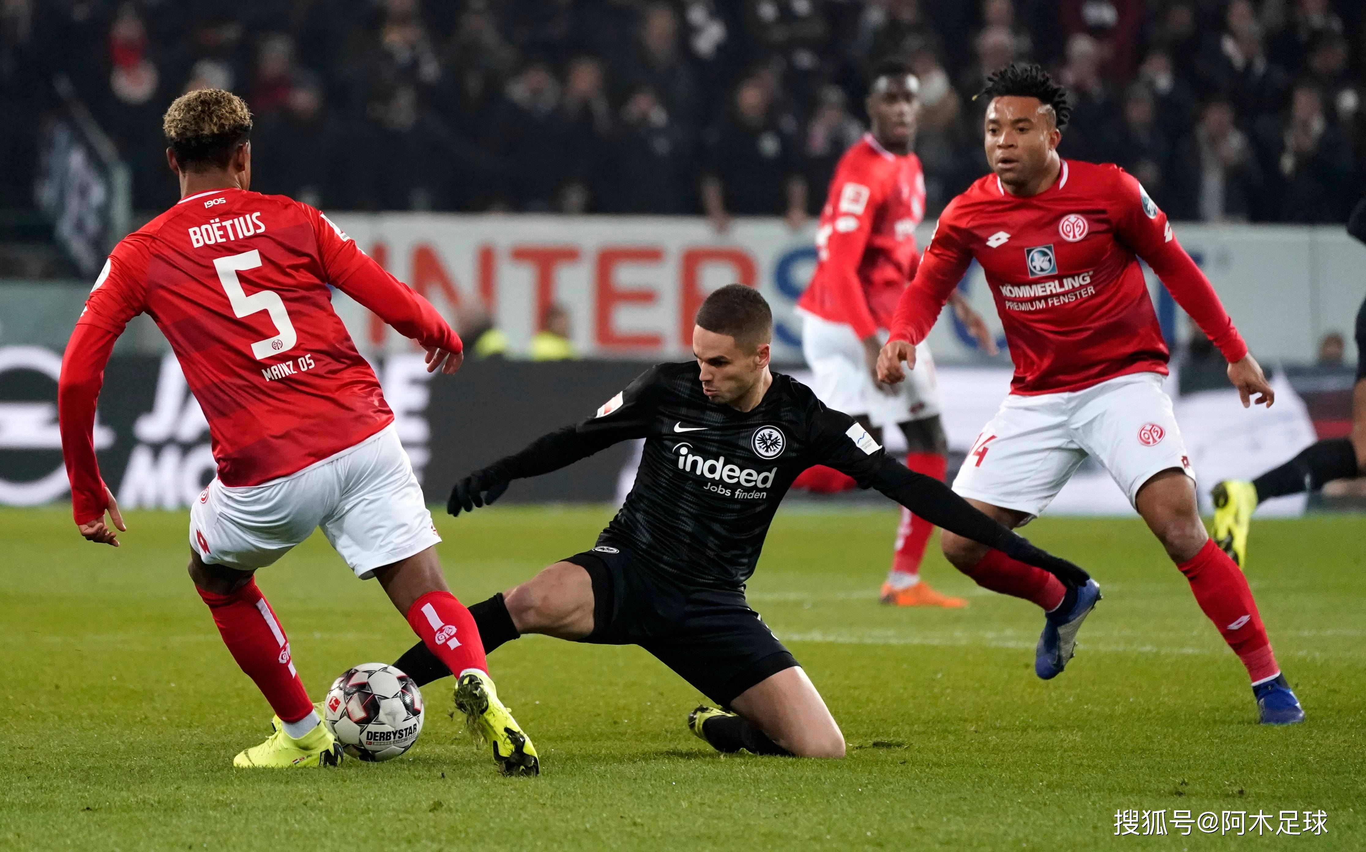 斯图加特客场击败对手，提升士气的简单介绍