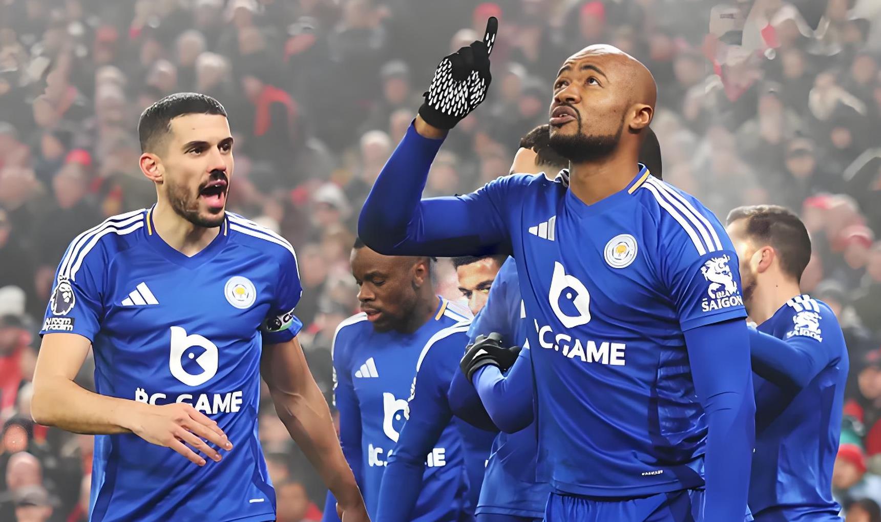 莱斯特城客场逆转，逐步跻身前列