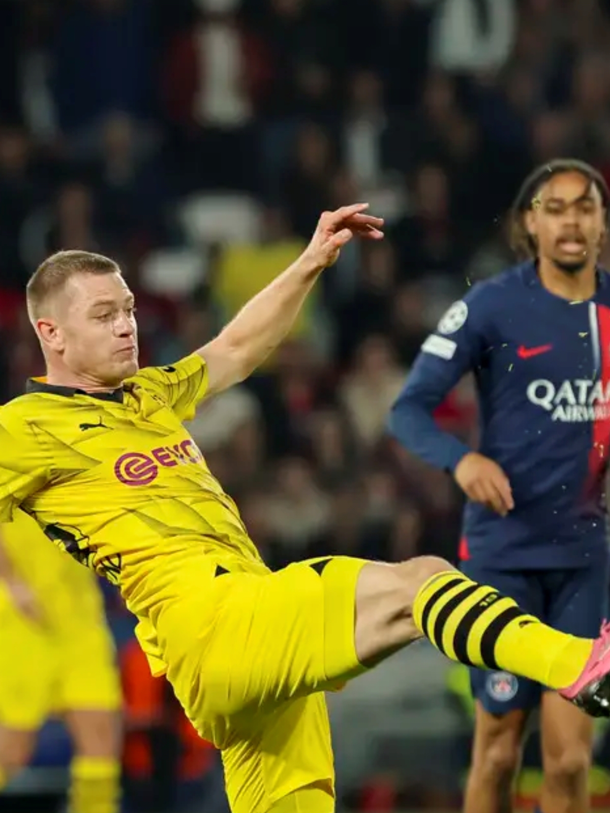 多特蒙德面对沃尔夫斯堡挑战，备战中