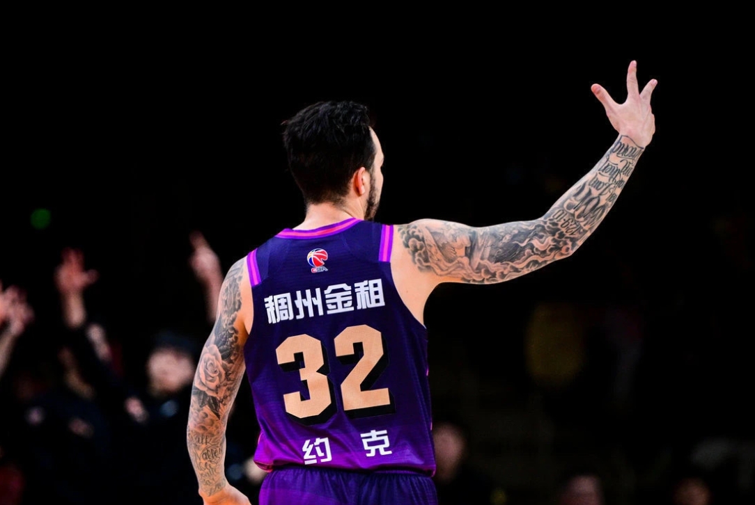 球队整体表现出色，实力尽显无疑