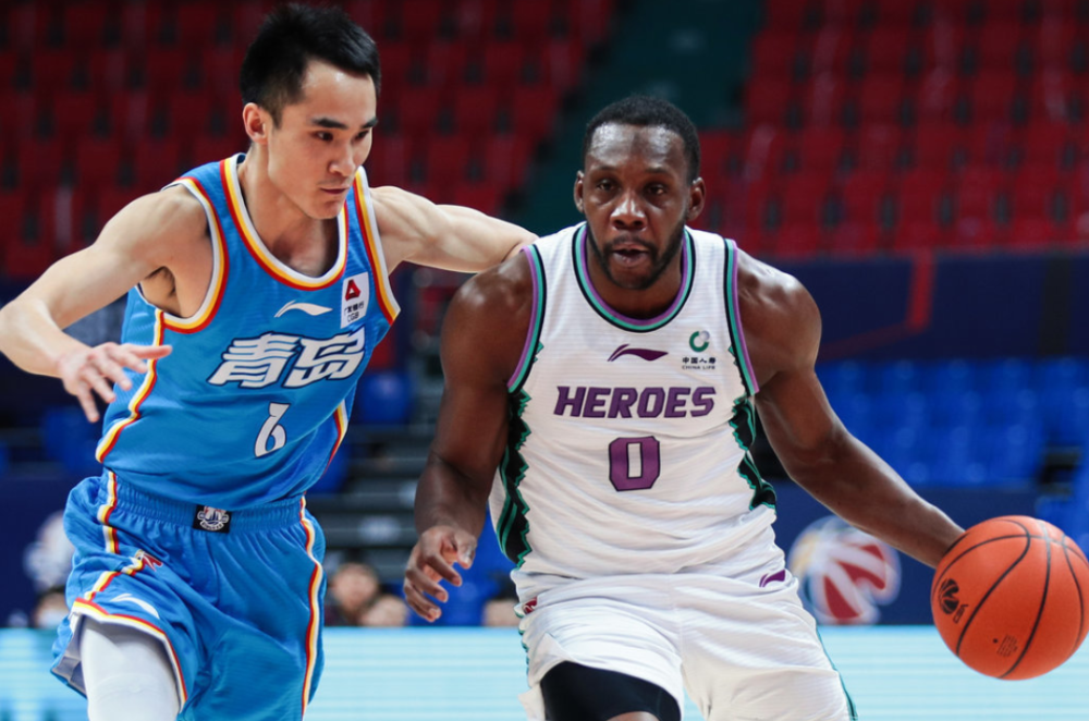 青岛黄海小胜辽宁,积分榜上升 青岛黄海小胜辽宁,积分榜上升