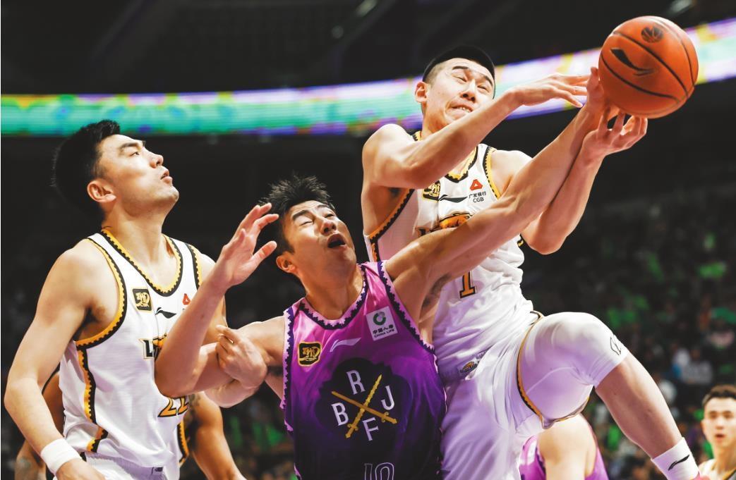 辽宁男篮状态火热,取得三连胜 辽宁男篮状态火热,取得三连胜