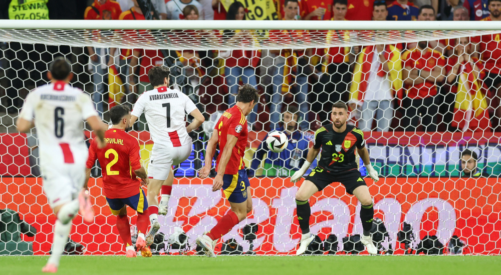 西班牙队伍连胜,成功跻身前三 西班牙队伍连胜,成功跻身前三